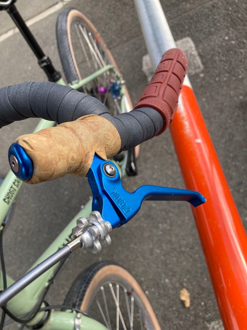 引取限定　SURLY ゴーストグラップラー　モロコバーもつけます