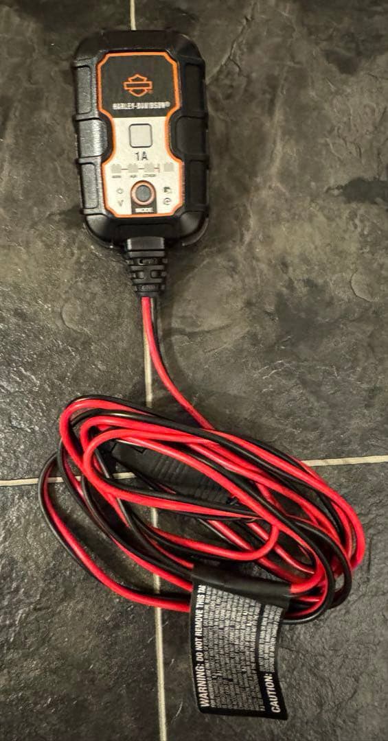 【純正】ハーレーダビットソン バッテリーチャージャー 充電器