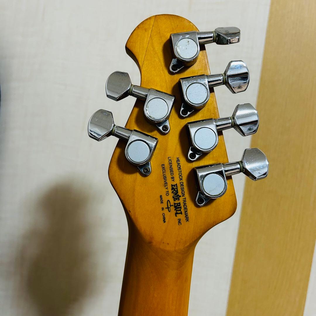 美品✨MUSICMAN olp AXIS MM-1 トレモロアーム付 キルト