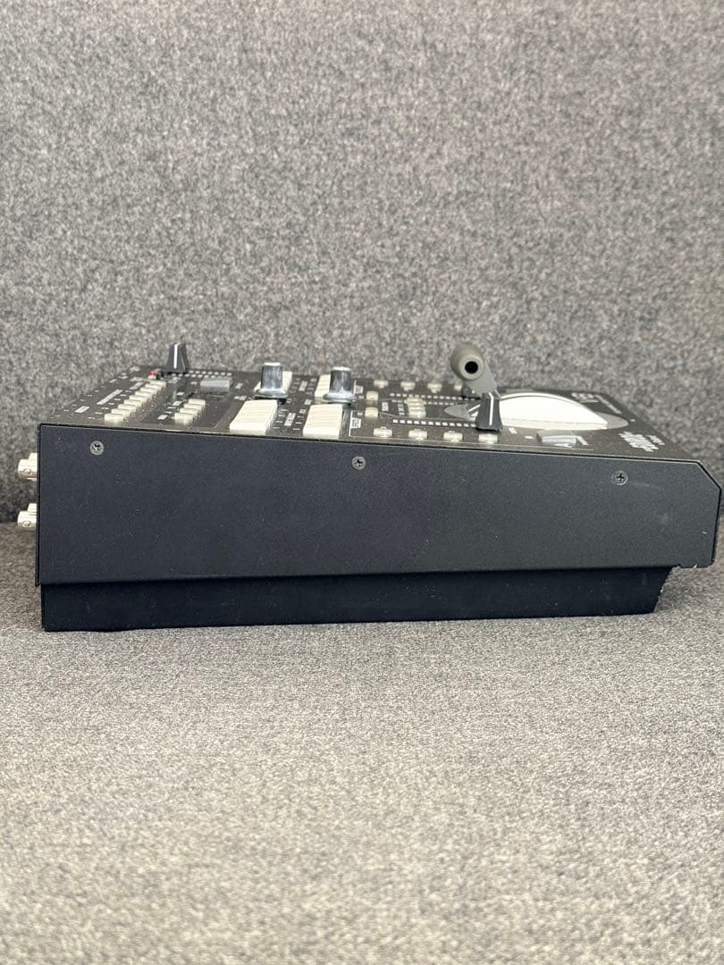 Roland EDIROL V-8 【8チャンネルビデオミキサー】　動作確認済み