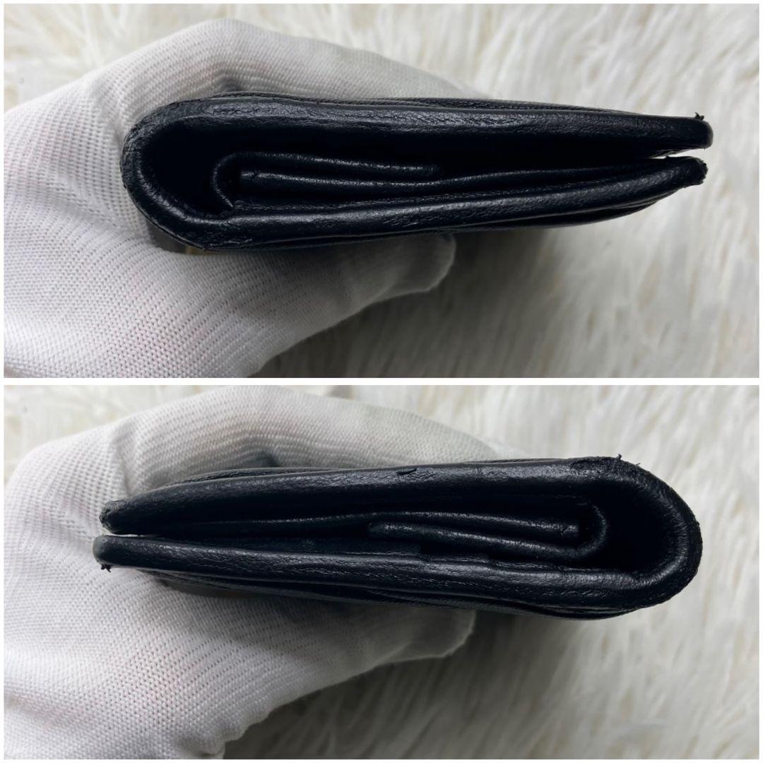 現行ロゴ　ミュウミュウ マテラッセコンパクトウォレット 5MV204