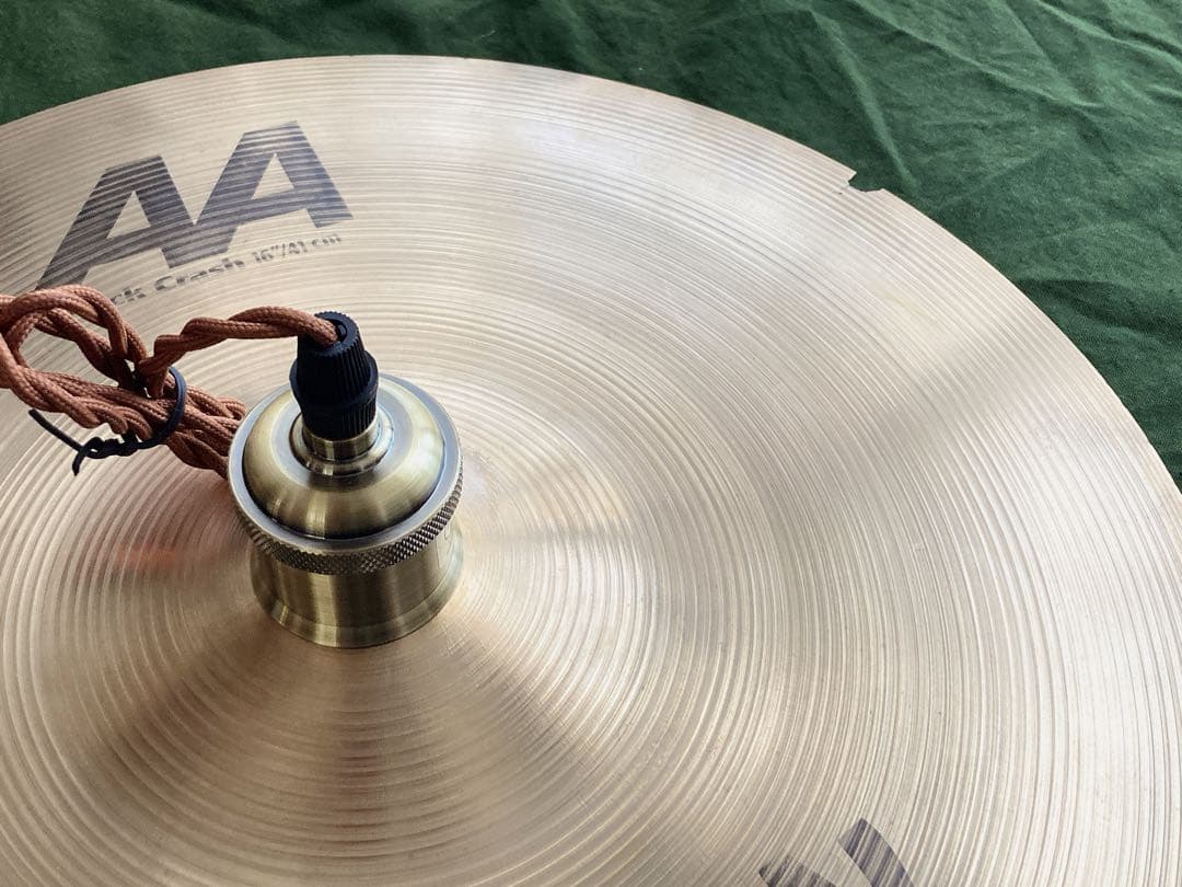 シンバルライト　(セイビアン/16インチ)