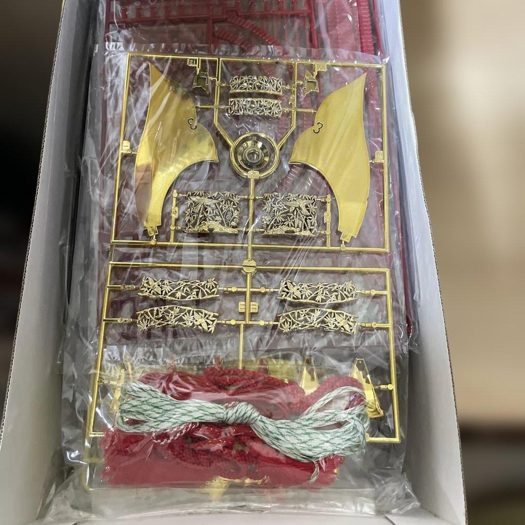 国宝シリーズ 赤糸威竹雀虎 金物模型 未組立 昭和旧版. Ln548