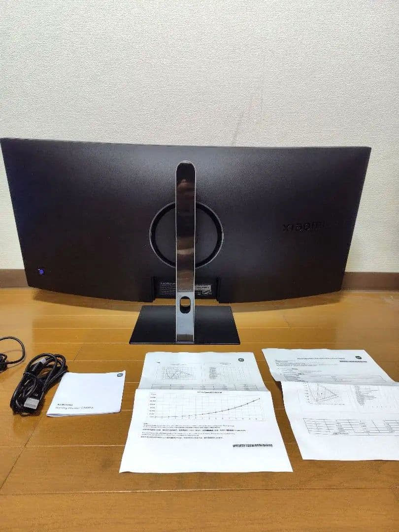 2025年8月購入品　Xiaomi ゲーミングモニター G34WQi 34インチ