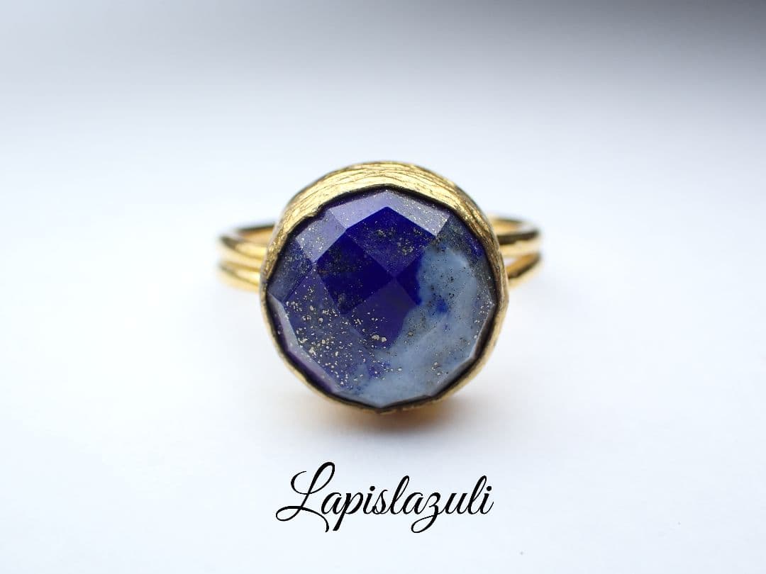 最新作★「星降るラピスラズリ」パイライト入り☆の世界でひとつの天然石リング