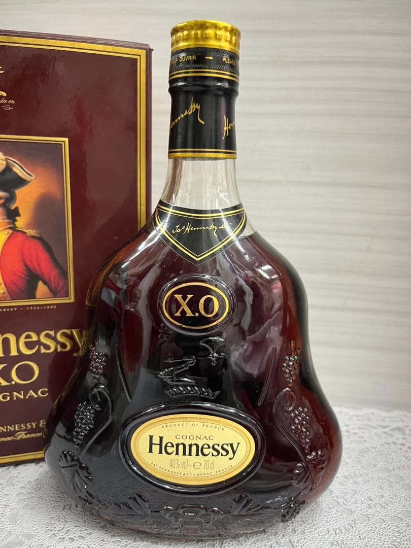 ★古酒★ヘネシー　ＸＯ　コニャック　700ｍｌ　未開封　未開栓　金キャップ