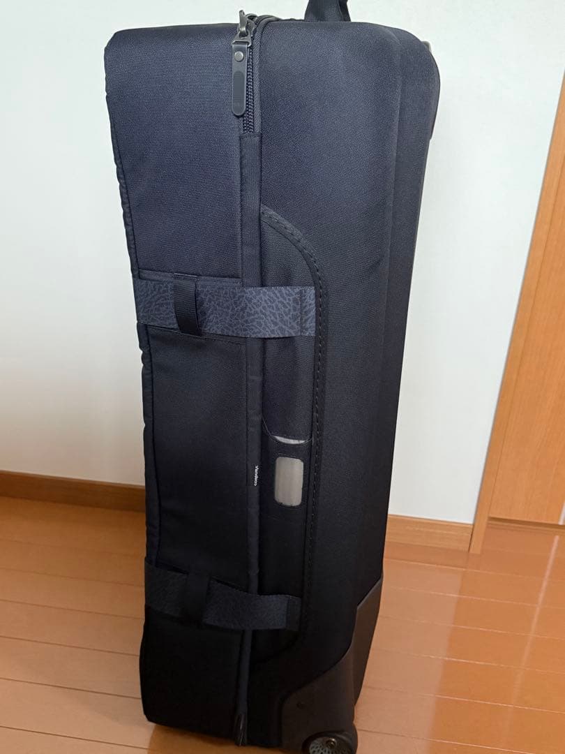 NIKE エアジョーダンキャリーケース