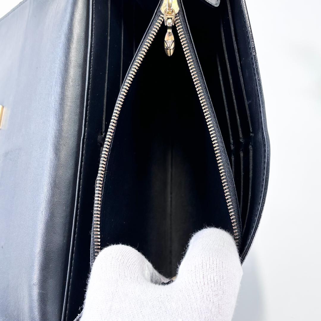 【美品】ルイヴィトン　長財布　エナメル　ブランド　LOUIS VUITTON