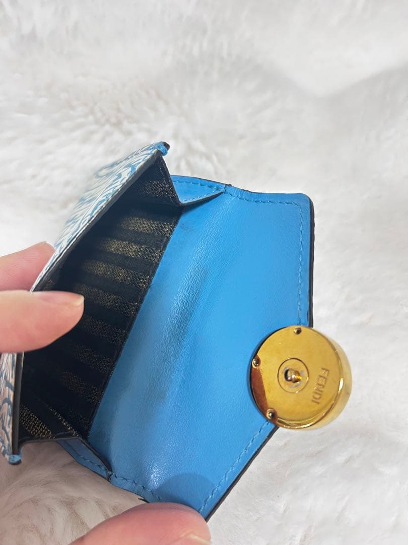 FENDI フェンディ 三つ折り財布 FFヴェルティゴ ブルー