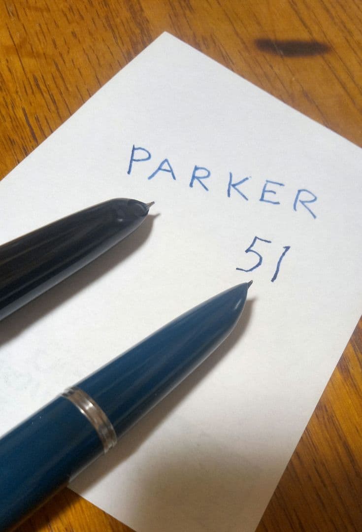 【値下げ❗】【PARKER 51万年筆2本 】 黒と青金色・インク付き