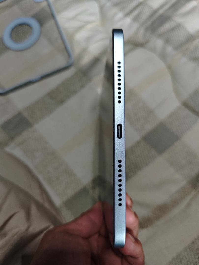 Apple iPad mini 7 ブルー 本体と付属品