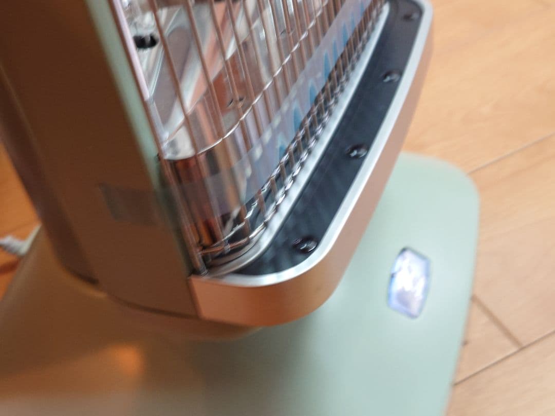 アラジン 遠赤グラファイトヒーター AEH-2G10BJ 2022年製