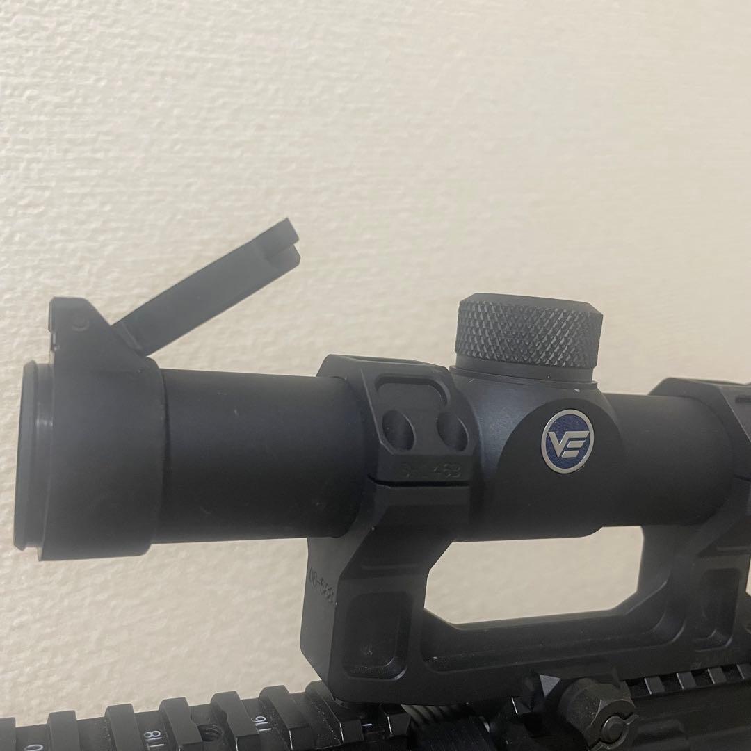 東京マルイ次世代M4 CQB-R セット　Vector Optics 付