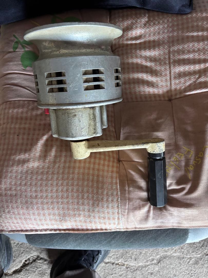 希少 手回しサイレン 当時物 アンティーク