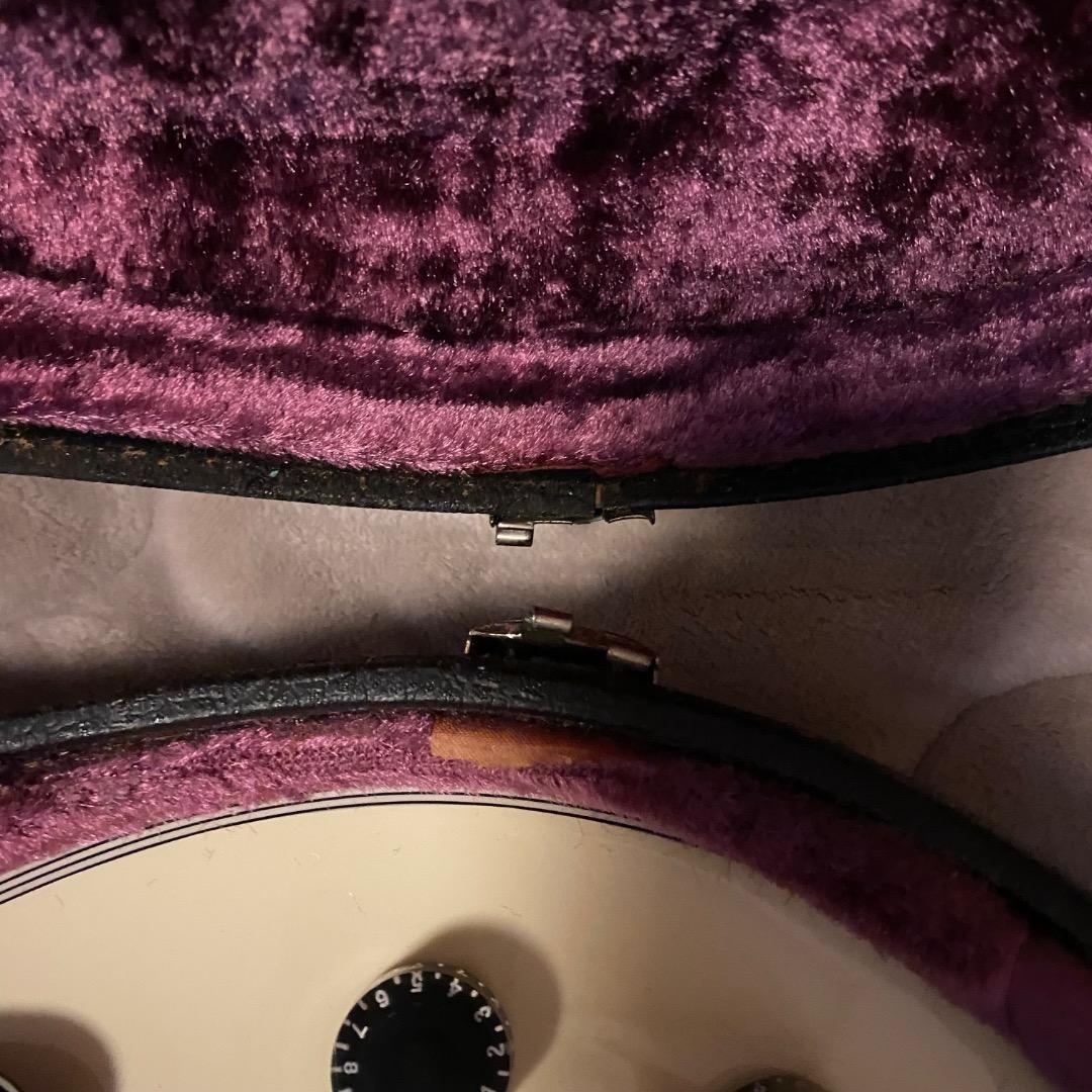 個人工房製 レスポールカスタム仕様 ホワイト ゴールドパーツ ハードケース付