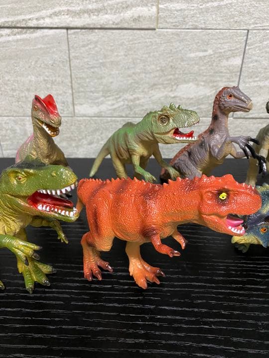 BIG恐竜フィギュア12体　 約20センチ