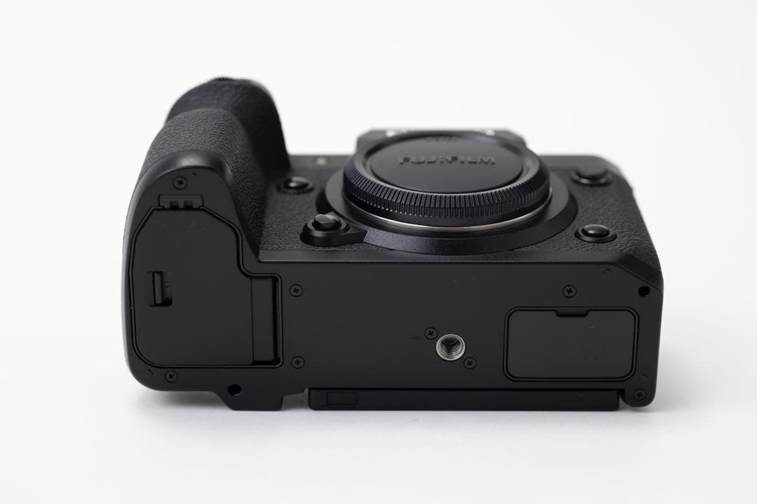 FujifilmX-H2とグリッター、チャージャー、バッテリー付き257枚撮影