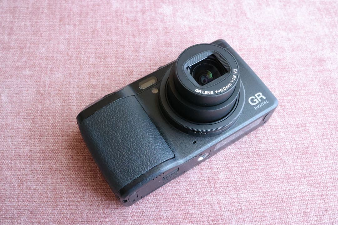 RICOH　GR DIGITAL Ⅳ　充電器付