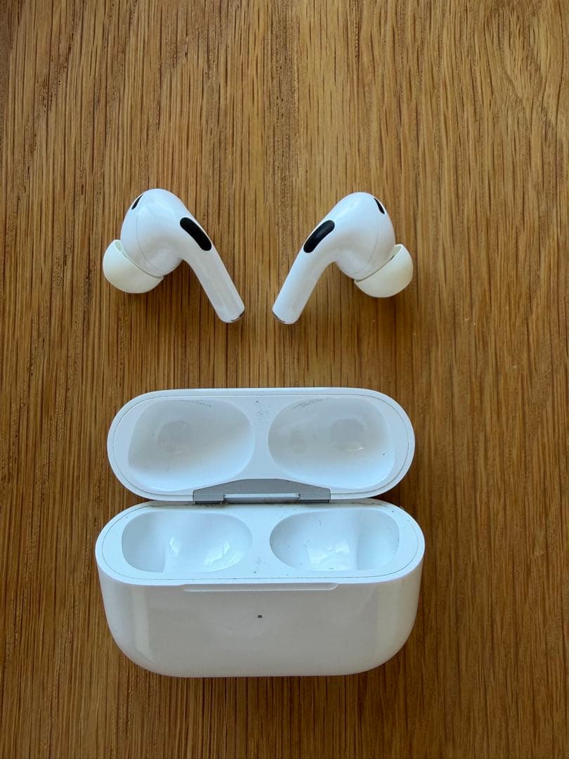 【限定値引き】美品 AirPods Pro 2 USB-C MagSafe
