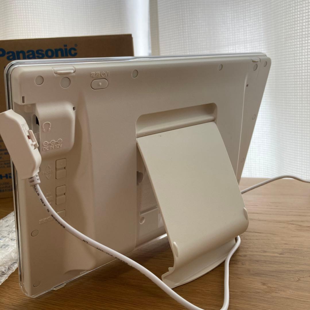 美品 Panasonic プライベートビエラ UN-10CE10-W ホワイト