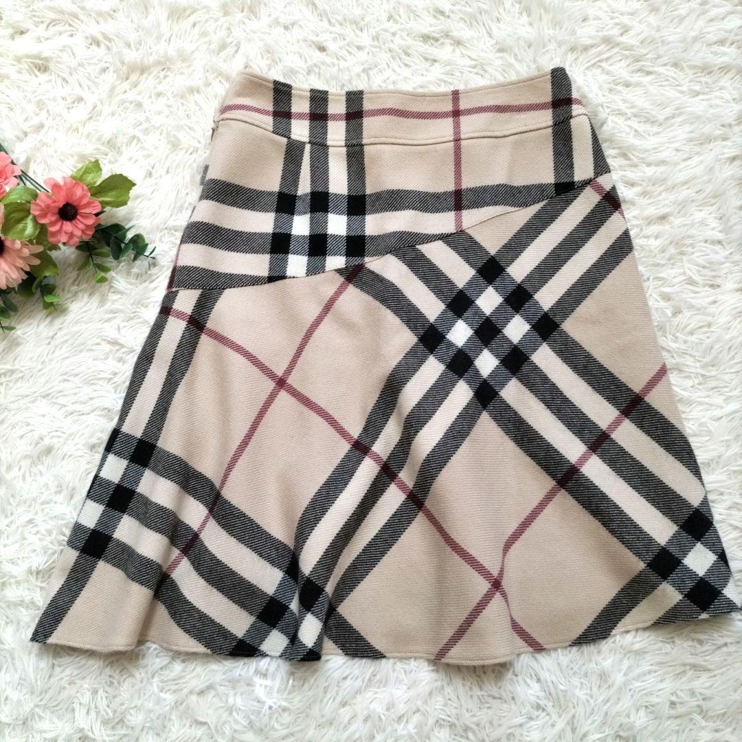 バーバリーロンドン　メガチェック　アシンメトリー ウールスカート ベージュ 40