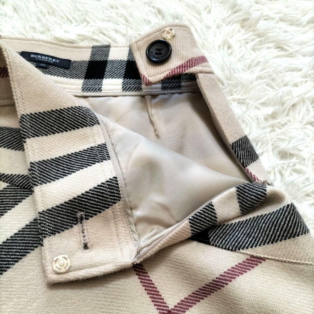 バーバリーロンドン　メガチェック　アシンメトリー ウールスカート ベージュ 40
