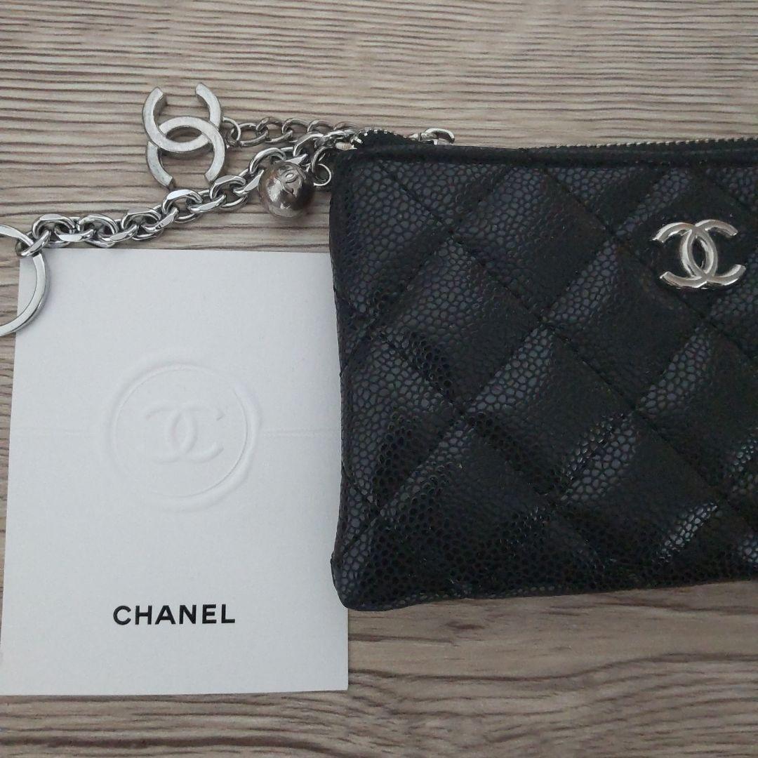 シャネルノベルティポーチ