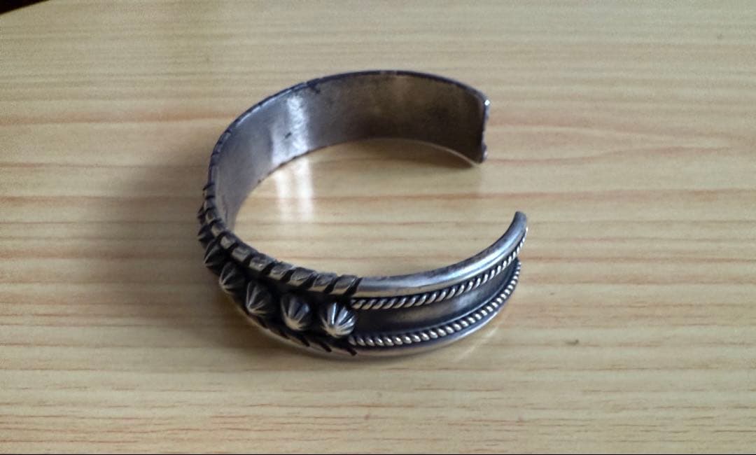 Lee ナバホ族　サンシャインコンチョバングル