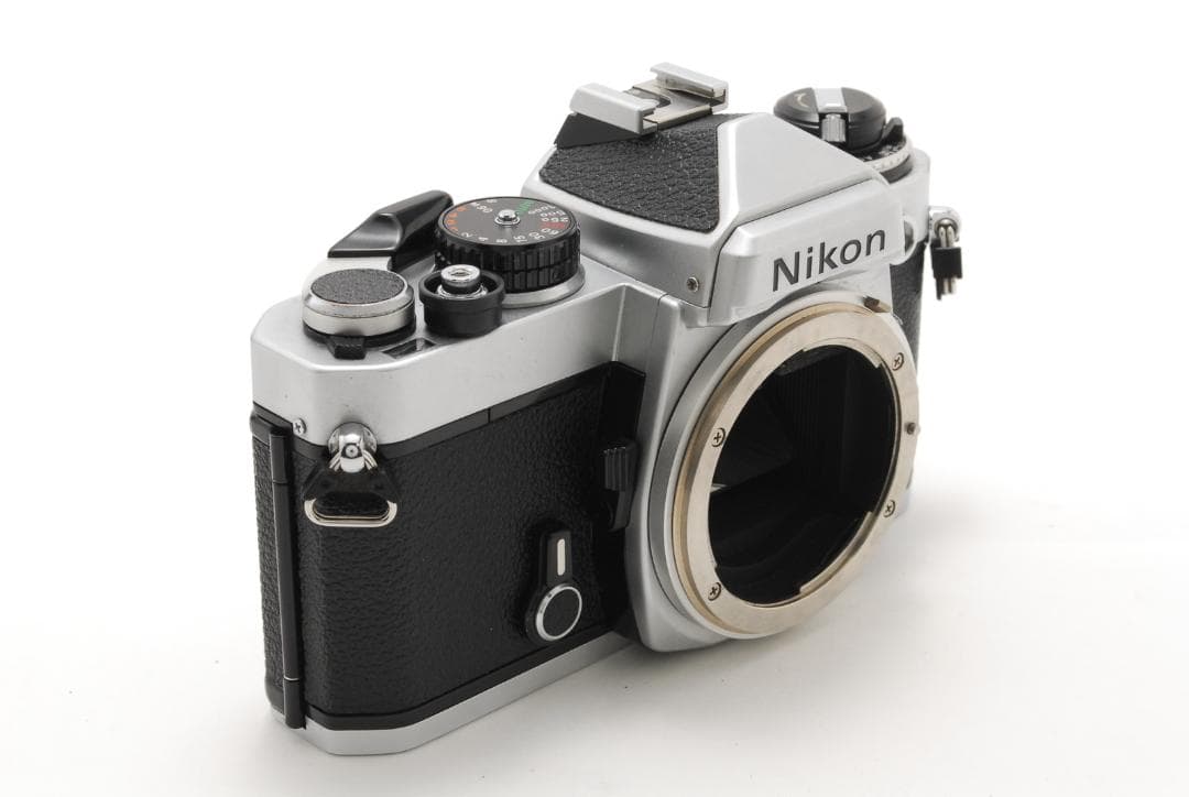 【良品】Nikon ニコン ボディ フィルムカメラ シルバー