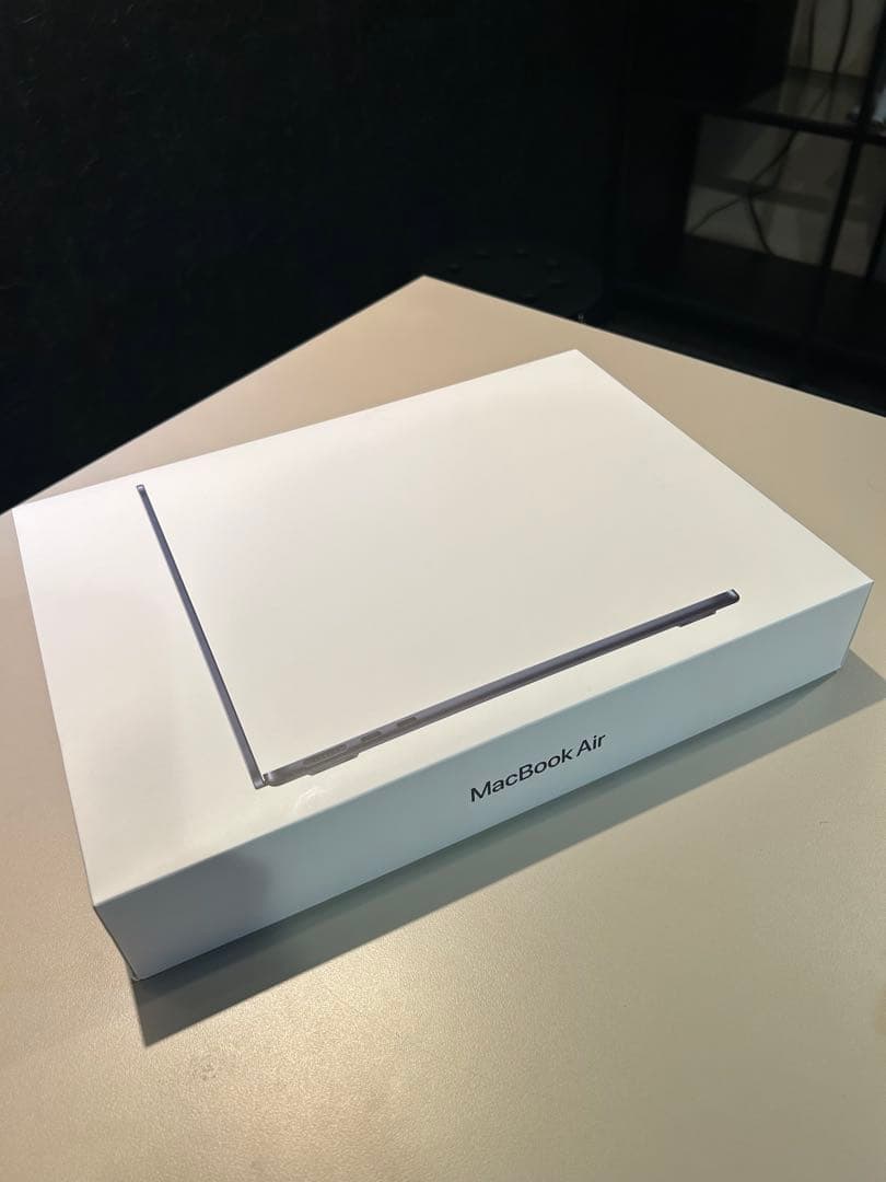 【早い者勝ち】MacBook Air M2 (2022)