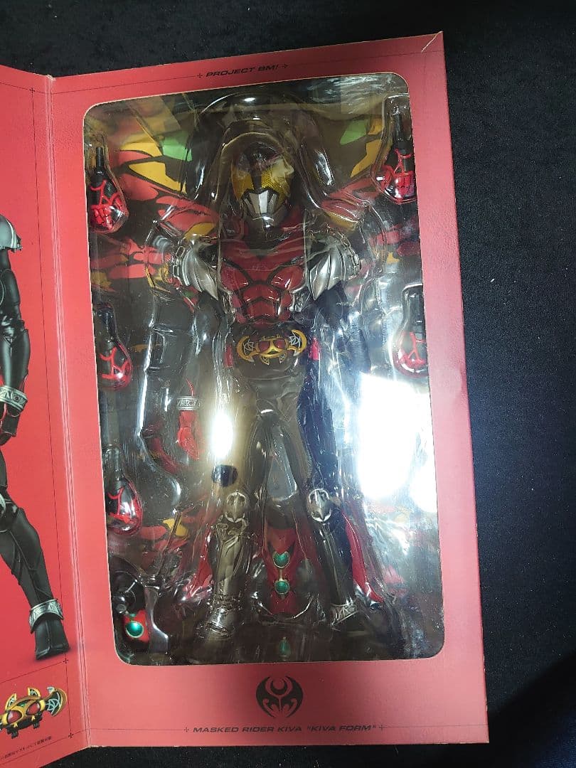 BM！PROJECT 仮面ライダーキバナイトフォーム メディコム・トイ希少品です