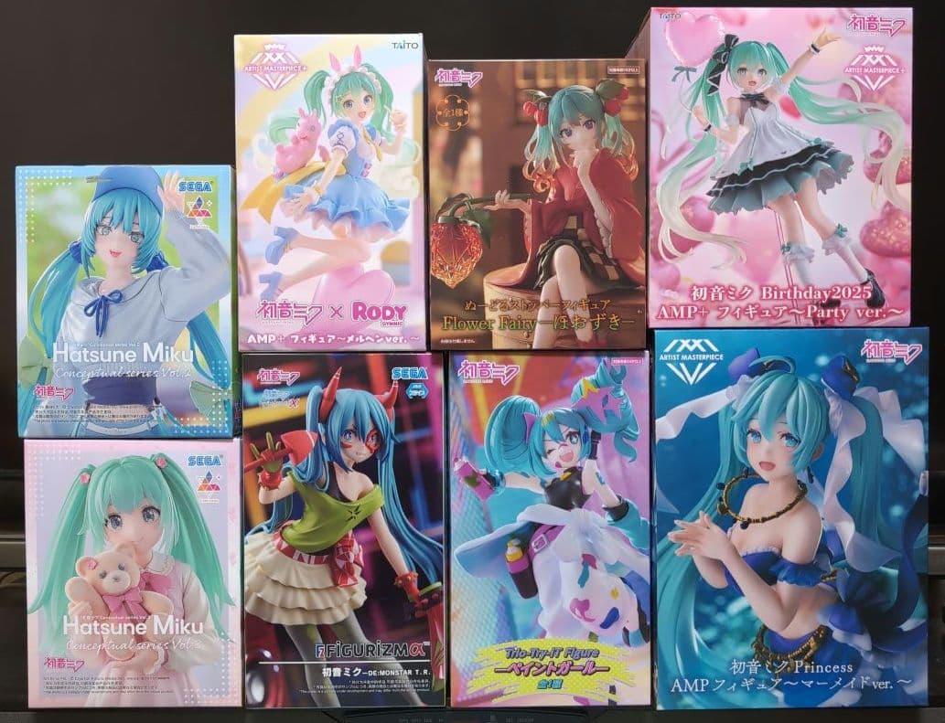 初音ミク　プライズフィギュア　8体セット