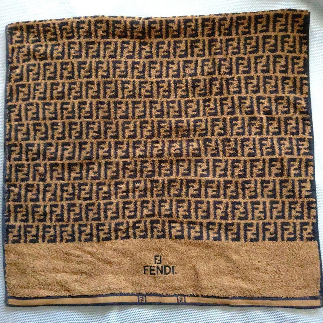【未使用品】FENDI フェンディ バスタオル ズッカ 希少 廃盤