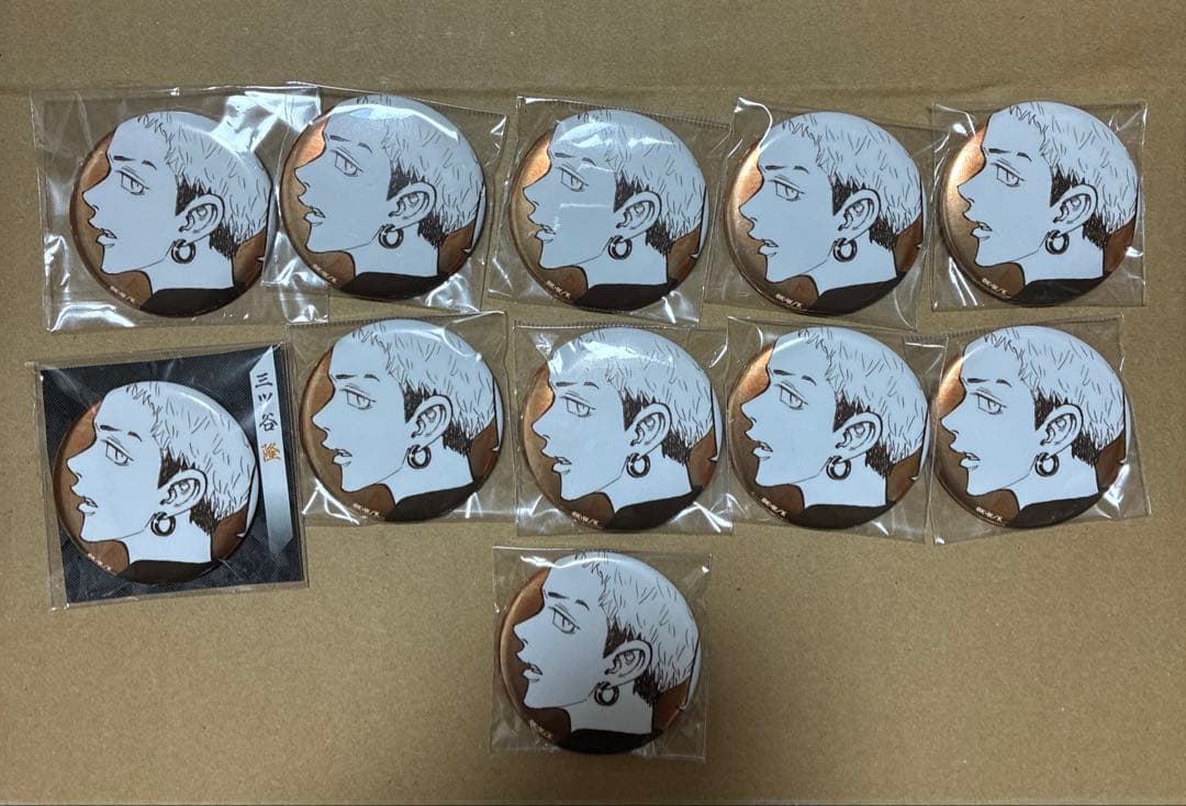 東京リベンジャーズ　東リベ　原画展　三ツ谷隆　缶バッジ　11点　セット　ホロ