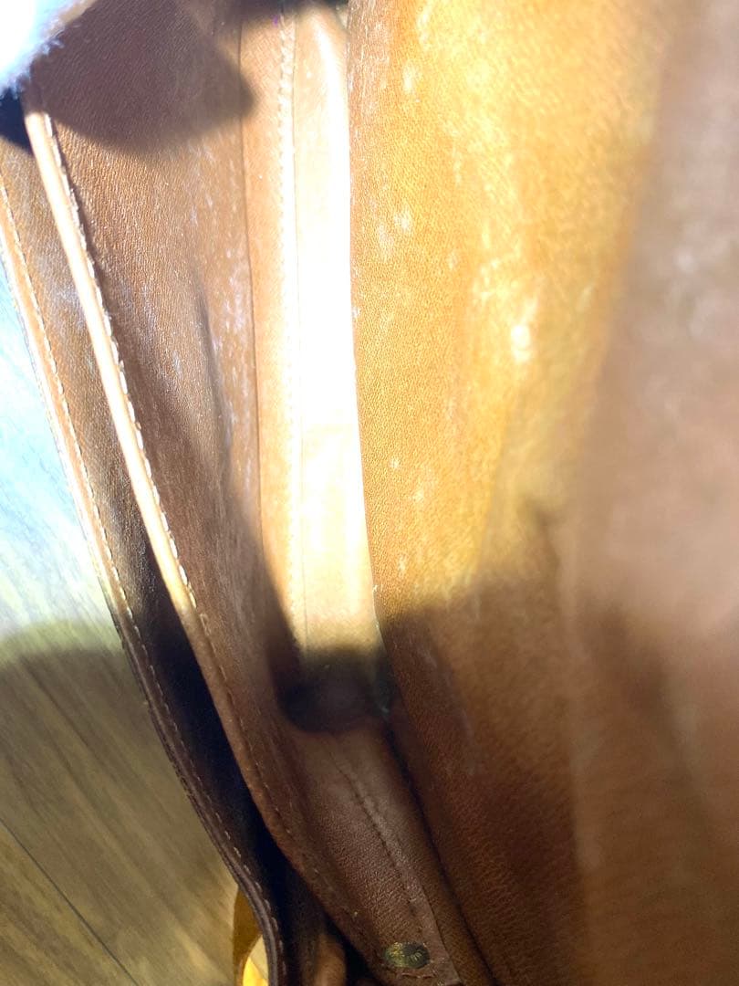 LOUIS VUITTON ルイ ヴィトン モノグラム カルトシエール ショルダ