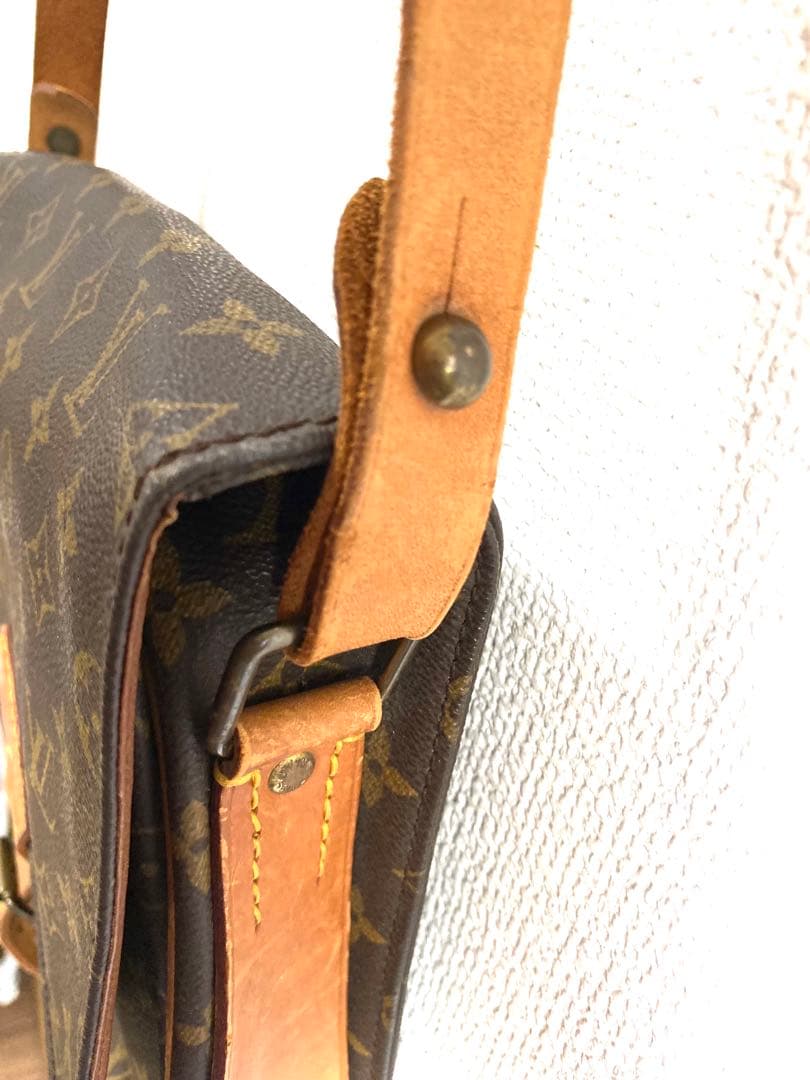 LOUIS VUITTON ルイ ヴィトン モノグラム カルトシエール ショルダ