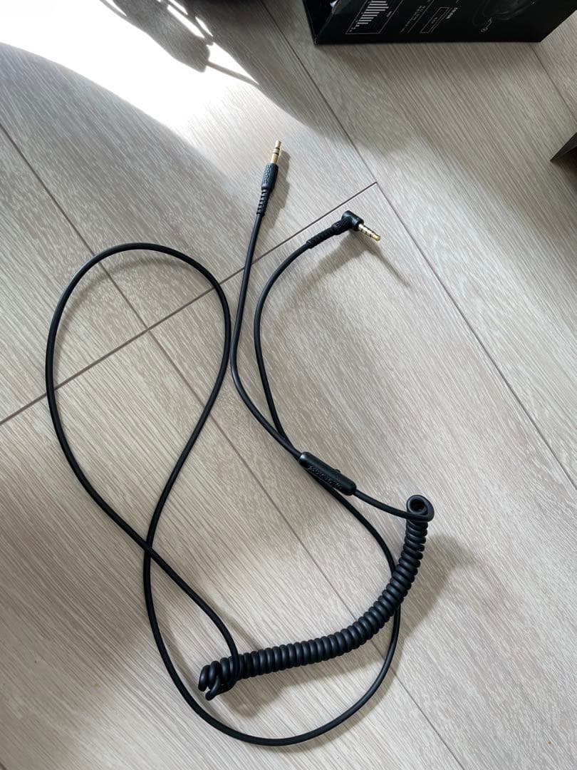 マーシャル　Marshall ヘッドホン