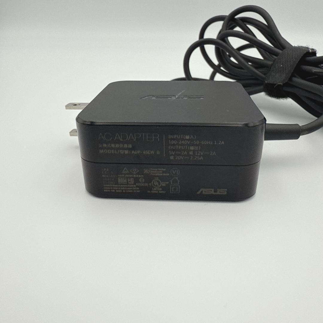 【概ね美品】ASUS TransBook 3 2-in-1タブレットPC