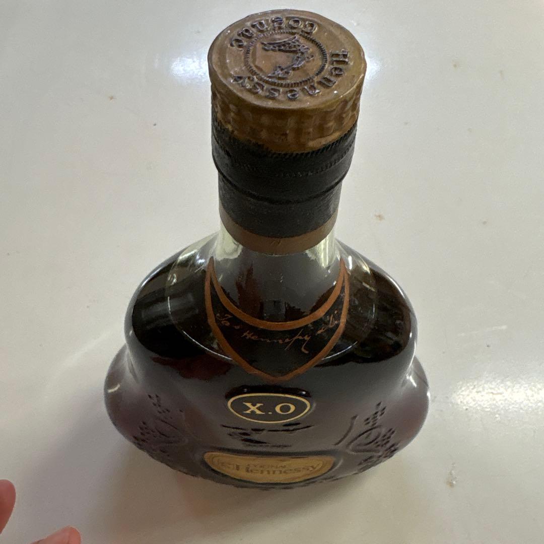 金キャップ　グリーンボトル　Hennessy XO コニャック