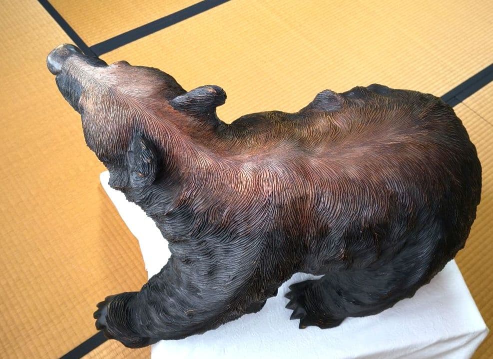 ひ*)様 【送料込み】特大 木彫り熊 熊の彫刻 木製 置物