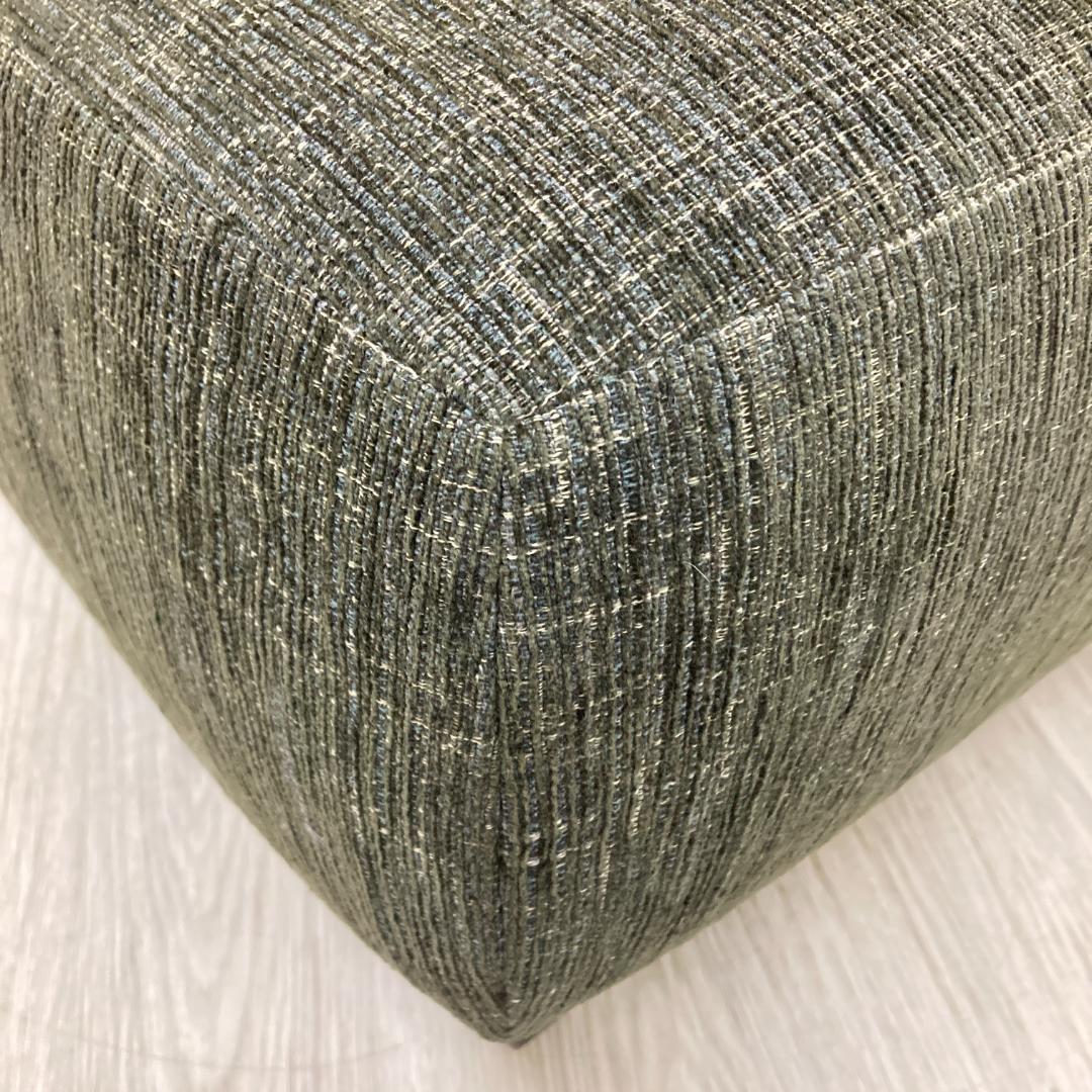 NOYES ノイエス　スツール　オットマン