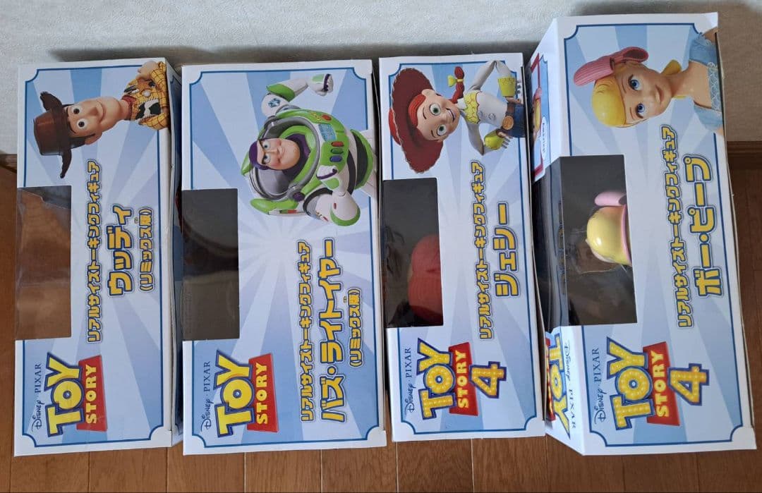 トイストーリー　タカラトミー　トーキング フィギュア & おしゃべりフレンズ