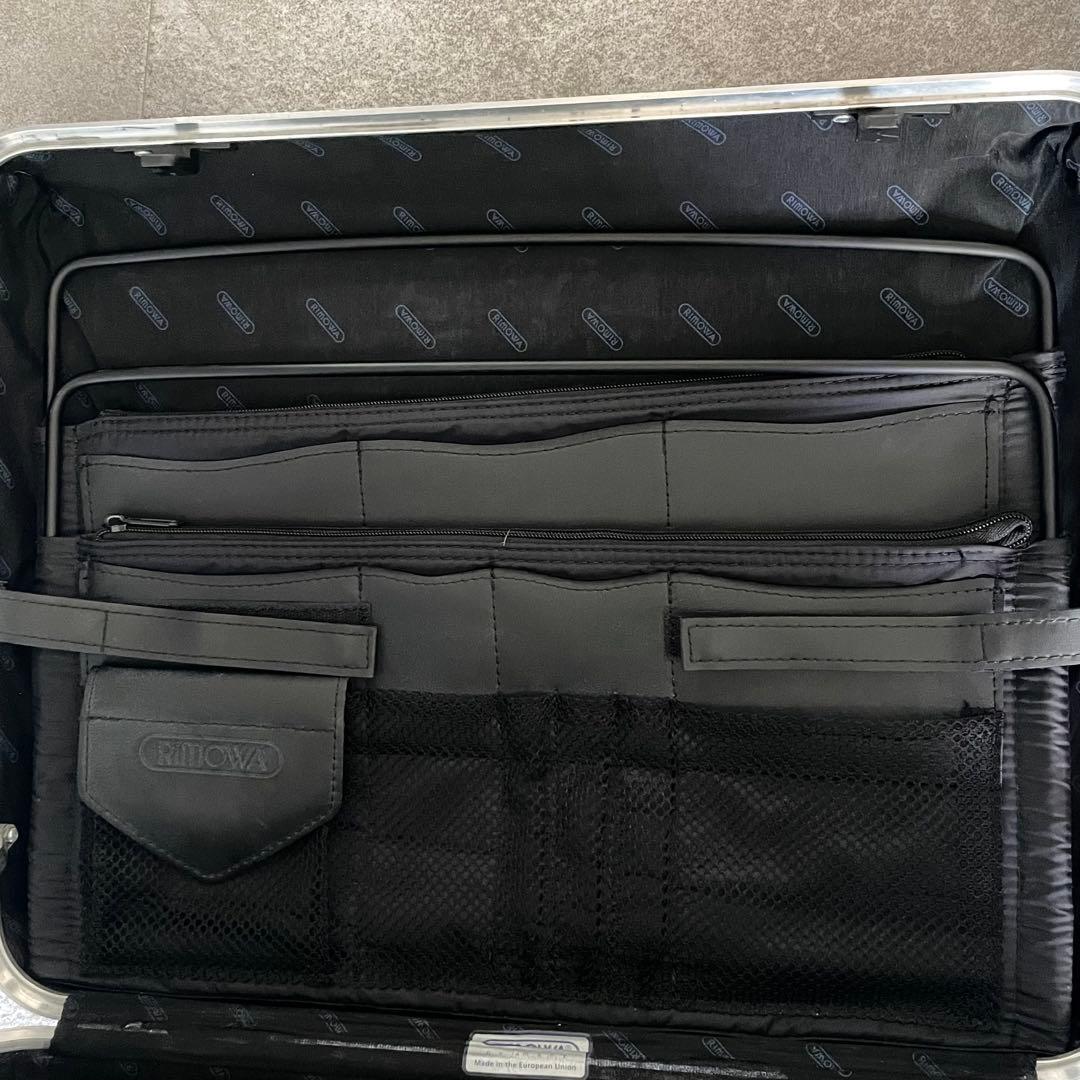 RIMOWA リモワ　アタッシュケース　ランボ　ブラック　黒　ビジネス　旅行