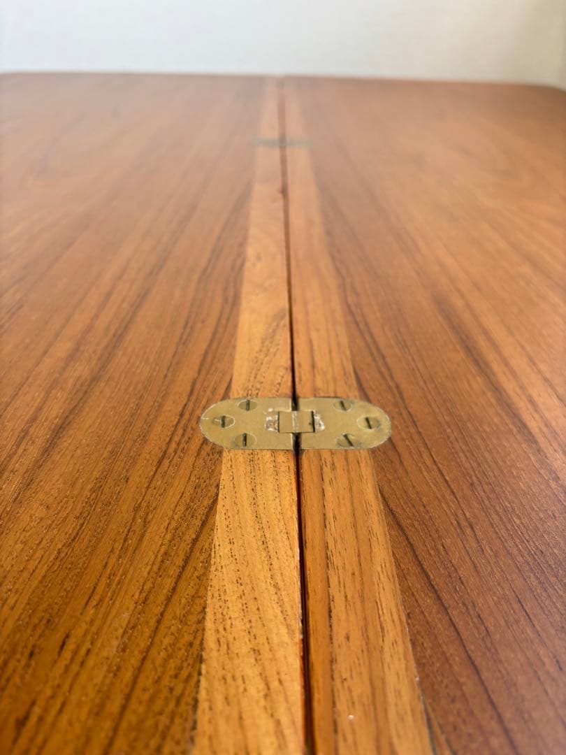 アンティーク　ダイニングテーブル・カフェテーブル