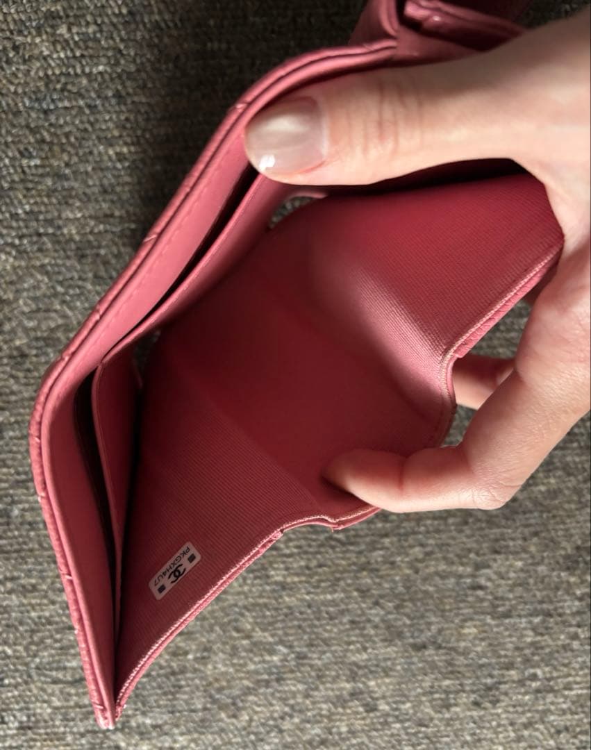 CHANEL ボーイシャネル 三つ折り財布 ピンク