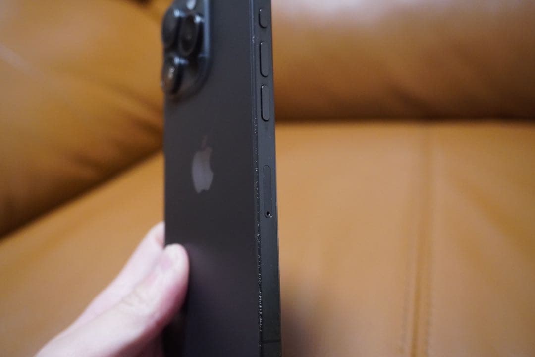 Apple iPhone15 Pro 256gb ブラックチタニウムSIMフリー