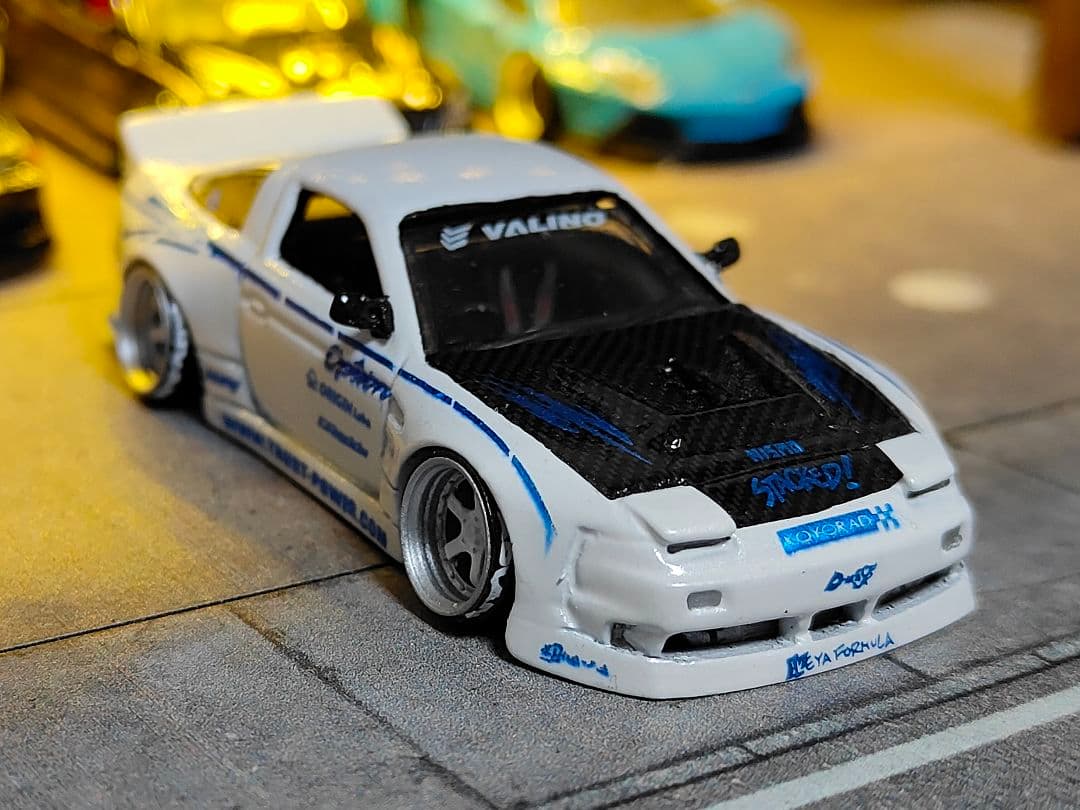 ホットウィールカスタム 日産 180sx フルエアロ ドリ車 深リムトミカ改造白