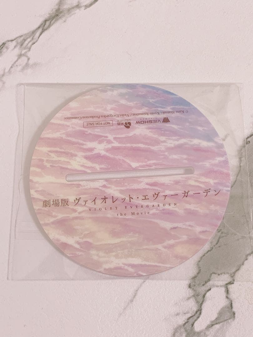 劇場版ヴァイオレット・エヴァーガーデン　アクリルスタンド　台湾　京アニの世界展