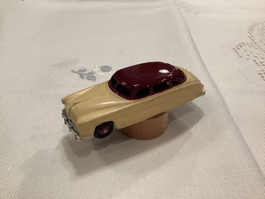 美品激レア　DINKY TOYS HUDSON COMMODOREミニカー