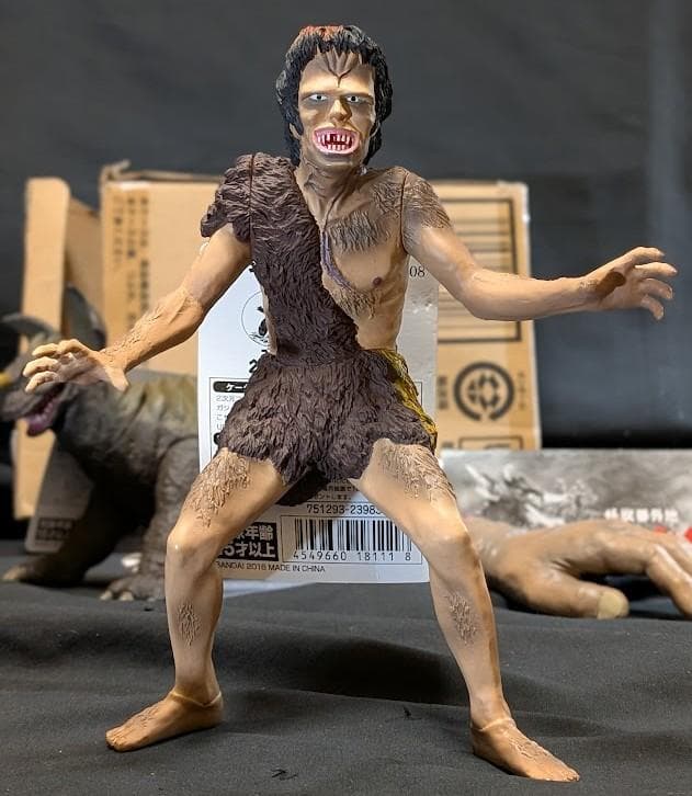 フランケンシュタイン対バラゴン（バンダイプレミアム）怪獣番外地 ソフビ2体セット